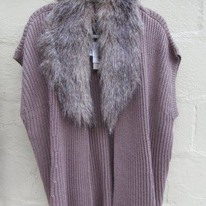 Sweater Vest w Removable Fur Collar XL NW $129 Tag